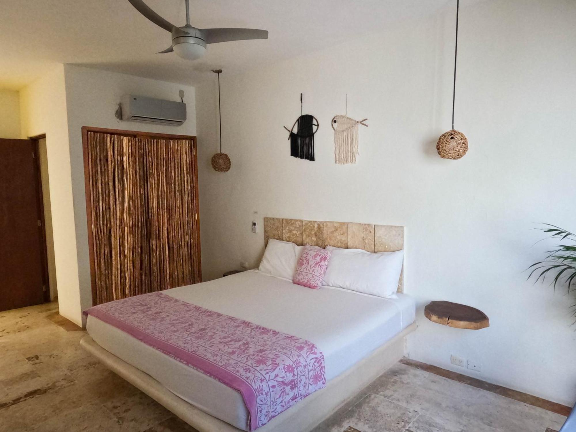 Rustik-Inn Rooms Playa del Carmen Eksteriør billede